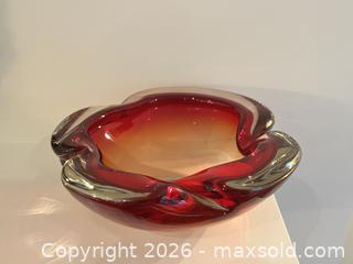 MaxSold Auction: MCM 80s Red Murano Glass "Flower" Ashtray/Vase. - Mississauga (Ontario, Canada) SELLER MANAGED Estate Sale Online Auction - Greenbower Court