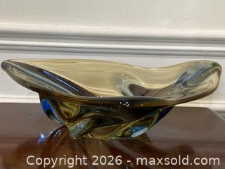 MaxSold Auction: Vintage Hana Machovská for Mstišov – Pizzicato Art Glass Bowl, Czechoslovakia 1960s. - Mississauga (Ontario, Canada) SELLER MANAGED Estate Sale Online Auction - Greenbower Court