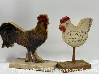 MaxSold Auction: Lot of 2 Wooden Farmhouse Kitchen Figurines - New Westminster (British Columbia, Canada) SELLER MANAGED Reseller Online Auction - Columbia Street