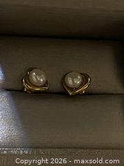 MaxSold Auction: 10K Gold Earrings with Cultured Pearl in Heart Setting - Toronto (Ontario, Canada) SELLER MANAGED Downsizing Online Auction - O'connor Drive (CONDO)