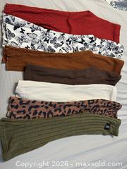 MaxSold Auction: Toddler Girl Pants 4T-5T Assorted Colors & Patterns (7-9 pcs) - Canton (Texas, USA) SELLER MANAGED Reseller Online Auction - VZ County Road 1311