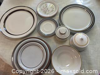 MaxSold Auction: Vintage Assorted Stoneware Dinnerware Set — Orbit, Mikasa, Sierra, Colorstone - Canton (Texas, USA) SELLER MANAGED Reseller Online Auction - VZ County Road 1311