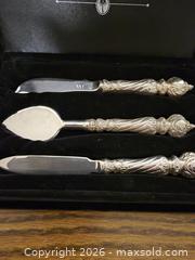 MaxSold Auction: Bombay Company Cheese Knife Set - Brampton (Ontario, Canada) SELLER MANAGED Downsizing Online Auction - Nevada Court