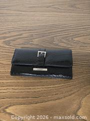 MaxSold Auction: Nine West Clutch Wallet - Brampton (Ontario, Canada) SELLER MANAGED Downsizing Online Auction - Nevada Court