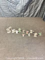 MaxSold Auction: 11 Fantasy Metal Tabletop Gaming Miniatures, Mixed Sizes - Cobourg (Ontario, Canada) SELLER MANAGED Estate Sale Online Auction -  King Street East