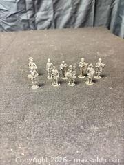 MaxSold Auction: Set of 9 Medieval Knight Miniature Metal Figures 1–2 in - Cobourg (Ontario, Canada) SELLER MANAGED Estate Sale Online Auction -  King Street East