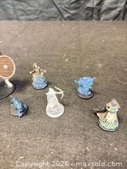 MaxSold Auction: Unbranded Plastic Fantasy Miniatures Lot, 6 Pieces - Cobourg (Ontario, Canada) SELLER MANAGED Estate Sale Online Auction -  King Street East