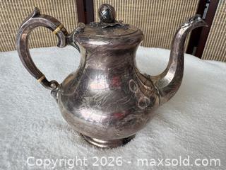 MaxSold Auction: Antique Silver Teapot - Toronto (Ontario, Canada) SELLER MANAGED Downsizing Online Auction - Roanoke Road (CONDO)