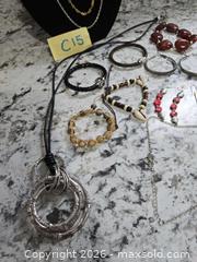 MaxSold Auction: LOT "C15"- Assorted Jewelry Lot - Kingston (Ontario, Canada) SELLER MANAGED Downsizing Online Auction - Morenz Crescent