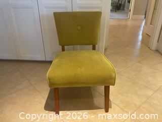 MaxSold Auction: Mid-Century Scandinavian Olive Velvet Side/Accent Chair - Surrey (British Columbia, Canada) SELLER MANAGED Downsizing Online Auction - 57 Avenue