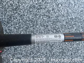 MaxSold Auction: TORO Grass Trimmer, Electric - Surrey (British Columbia, Canada) SELLER MANAGED Downsizing Online Auction - 57 Avenue