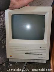 MaxSold Auction: Vintage Apple MacIntosh SE Computer Mouse & Keyboard - East Zorra-Tavistock (Woodstock)(Ontario, Canada) SELLER MANAGED Downsizing Online Auction - Highway 59