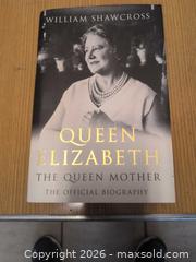MaxSold Auction: Biography book  - Springwater (Ontario, Canada) SELLER MANAGED Downsizing Online Auction - Queen Street West