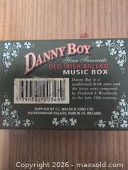 MaxSold Auction: Music box  - Springwater (Ontario, Canada) SELLER MANAGED Downsizing Online Auction - Queen Street West