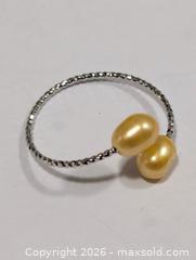 MaxSold Auction: Fresh Water Pearl Ring,size 7.5 - Toronto (Ontario, Canada) PARTNER MANAGED Downsizing Online Auction - Yonge Street