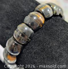 MaxSold Auction: Tiger Eye Flexible Bracelet  - Toronto (Ontario, Canada) PARTNER MANAGED Downsizing Online Auction - Yonge Street