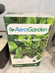 MaxSold Auction: AeroGarden 6?Pod Gourmet Herbs Kit - Black/White - Atlanta (Georgia, USA) PARTNER MANAGED Estate Sale Online Auction - Oakdale Road Ne