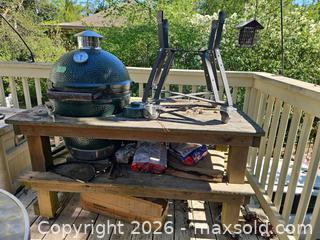 MaxSold Auction: Big Green Egg Large Kamado Ceramic Grill - Green - Atlanta (Georgia, USA) PARTNER MANAGED Estate Sale Online Auction - Oakdale Road Ne
