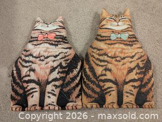 MaxSold Auction: Vintage cat tea cozies - Esquimalt (British Columbia, Canada) SELLER MANAGED Estate Sale Online Auction - Constance Avenue