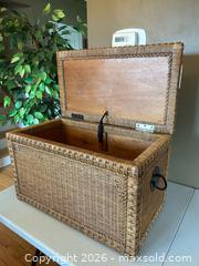 MaxSold Auction: Vintage Pier 1 Imports Wicker Storage Chest / Trunk - London (Ontario, Canada) PARTNER MANAGED Downsizing Online Auction - Trillium Crescent