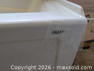MaxSold Auction: Brand new, unused MAAX Bath tub - Newboro (Ontario, Canada) SELLER MANAGED Downsizing Online Auction - New Street