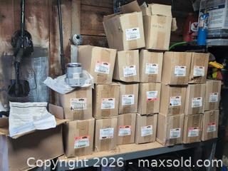 MaxSold Auction: Cooper Crouse-Hinds TECK200-15 TECK Connector, 2 in Aluminum - Newboro (Ontario, Canada) SELLER MANAGED Downsizing Online Auction - New Street