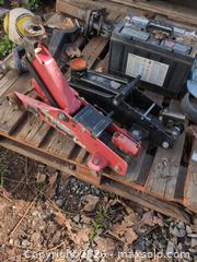 MaxSold Auction: Pair of Rolling Floor Jacks, 1.5–2 Ton Capacity, Red/Black - Newboro (Ontario, Canada) SELLER MANAGED Downsizing Online Auction - New Street