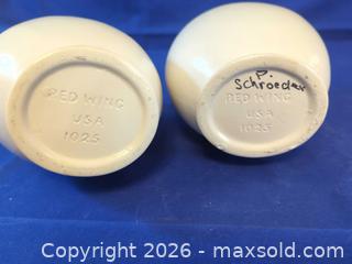 MaxSold Auction: Collectible Red Wing Vases - Lakewood (Colorado, USA) PARTNER MANAGED Moving Online Auction -  West Virginia Avenue