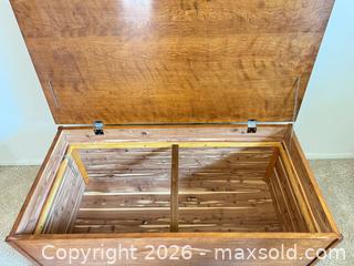 MaxSold Auction: Large Solid Wood Cedar-Lined Blanket Chest, Medium Brown - Lakewood (Colorado, USA) PARTNER MANAGED Moving Online Auction -  West Virginia Avenue