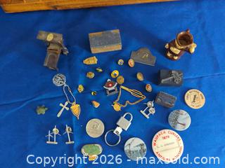 MaxSold Auction: Printer Block Collection Tray with pins included - Lakewood (Colorado, USA) PARTNER MANAGED Moving Online Auction -  West Virginia Avenue