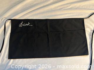 MaxSold Auction: 5 Black Server Aprons - Ottawa (Ontario, Canada) SELLER MANAGED Moving Online Auction -  Sablewood Place