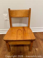 MaxSold Auction: Assorted Children’s Chairs & Frozen Folding Chair - Ottawa (Ontario, Canada) SELLER MANAGED Moving Online Auction -  Sablewood Place