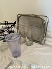 MaxSold Auction: Assorted Kitchen & Household Accessories Lot - Ottawa (Ontario, Canada) SELLER MANAGED Moving Online Auction -  Sablewood Place