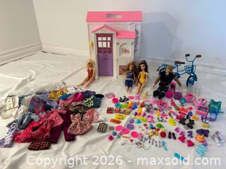 MaxSold Auction: Barbie Dolls, Barbie House, Clothing & Accessories Collection - Ottawa (Ontario, Canada) SELLER MANAGED Moving Online Auction -  Sablewood Place