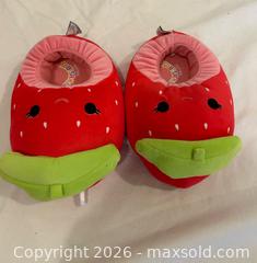 MaxSold Auction: Children’s Dress-Up & Pretend Play Lot – Costumes, Accessories, Plush Toys & Squishmallows - Ottawa (Ontario, Canada) SELLER MANAGED Moving Online Auction -  Sablewood Place
