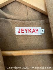 MaxSold Auction: JEYKAY Women’s Belted Wrap Coat – Camel – Size Medium - Ottawa (Ontario, Canada) SELLER MANAGED Moving Online Auction -  Sablewood Place