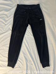 MaxSold Auction: Women’s Calvin Klein Performance Matching Lounge Set Hoodie & Joggers  - Ottawa (Ontario, Canada) SELLER MANAGED Moving Online Auction -  Sablewood Place