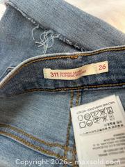 MaxSold Auction: Women’s Shorts & Skirts Lot – Levi’s, Dynamite (Sizes S/M) - Ottawa (Ontario, Canada) SELLER MANAGED Moving Online Auction -  Sablewood Place