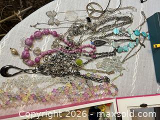 MaxSold Auction: Vintage Costume Jewelry in display case, wood Jewelry Box, and more! - San Jose (California, USA) SELLER MANAGED Estate Sale Online Auction - Kittery Court