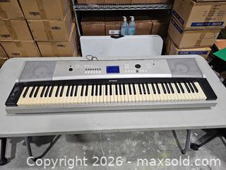 MaxSold Auction: Yamaha YPG-525 88-Key Portable Grand Keyboard Silver/Black - Toronto (Ontario, Canada) PARTNER MANAGED Reseller Online Auction - Coldwater Road