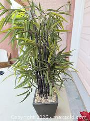 MaxSold Auction: Lot of 4 Artificial Silk/Plastic Flower Arrangements with Planters - Las Vegas (Nevada, USA) PARTNER MANAGED Estate Sale Online Auction - Masked Duck Avenue