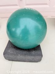 MaxSold Auction: Wilson & Columbia 300 Bowling Balls, Dexter Shoes, Black Bag - Las Vegas (Nevada, USA) PARTNER MANAGED Estate Sale Online Auction - Masked Duck Avenue