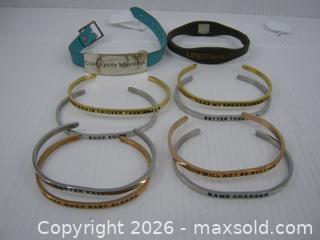 MaxSold Auction: Old Costume Jewelry Bracelet Lot x 10 - Esquimalt (British Columbia, Canada) SELLER MANAGED Downsizing Online Auction - Yarrow                