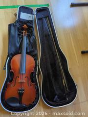 MaxSold Auction: 4/4 Full-Size Violin with Case & Bow - Brown/Orange Varnish - Central Saanich (British Columbia, Canada) PARTNER MANAGED Moving Online Auction - Cultra Avenue