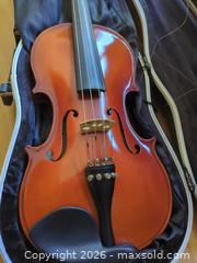 MaxSold Auction: 4/4 Full-Size Violin with Case & Bow - Brown/Orange Varnish - Central Saanich (British Columbia, Canada) PARTNER MANAGED Moving Online Auction - Cultra Avenue