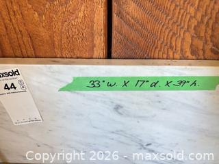 MaxSold Auction: Antique/Vintage Marble Top Washstand with Wood Base - Central Saanich (British Columbia, Canada) PARTNER MANAGED Moving Online Auction - Cultra Avenue