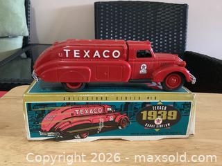 MaxSold Auction: Brand New in Box ERTL 52040 Dodge Airflow Texaco 1939 Replica - Ajax (Ontario, Canada) SELLER MANAGED Reseller Online Auction - Pickering Beach Road