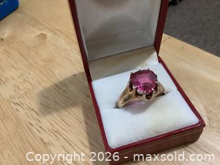 MaxSold Auction: Large Vintage Men’s 10 Kt Gold Ring with Heart Shaped Synthetic Ruby or Corundum - Ajax (Ontario, Canada) SELLER MANAGED Reseller Online Auction - Pickering Beach Road