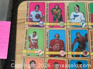 MaxSold Auction: Lot of 24 O-Pee- Chee 1971/72 Hockey Cards ( Esposito-Ulmon ) - Ajax (Ontario, Canada) SELLER MANAGED Reseller Online Auction - Pickering Beach Road