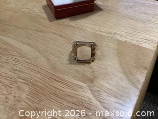 MaxSold Auction: Men’s 10Kt Gold Ring - No Stone  - Ajax (Ontario, Canada) SELLER MANAGED Reseller Online Auction - Pickering Beach Road